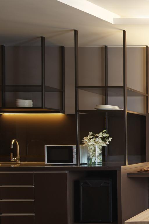 Happy 3 Hotel Bangkok Bagian luar foto