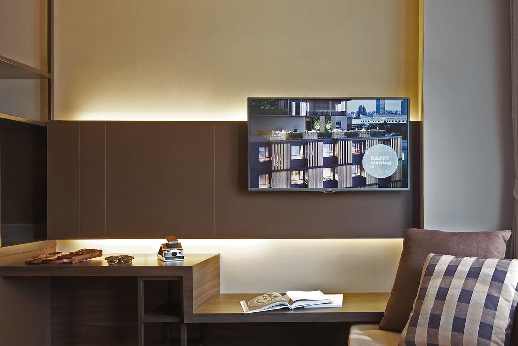 Happy 3 Hotel Bangkok Bagian luar foto