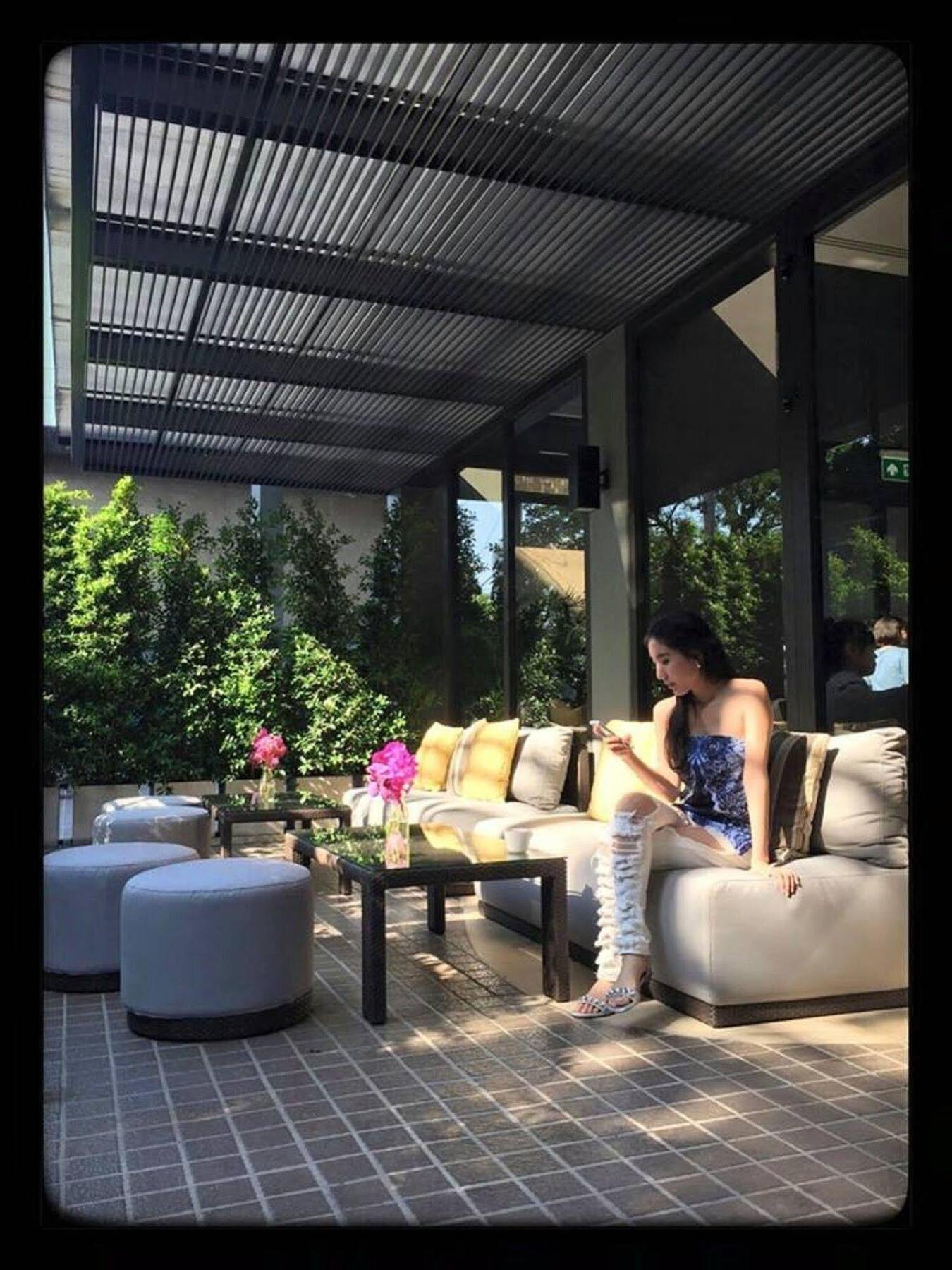 Happy 3 Hotel Bangkok Bagian luar foto